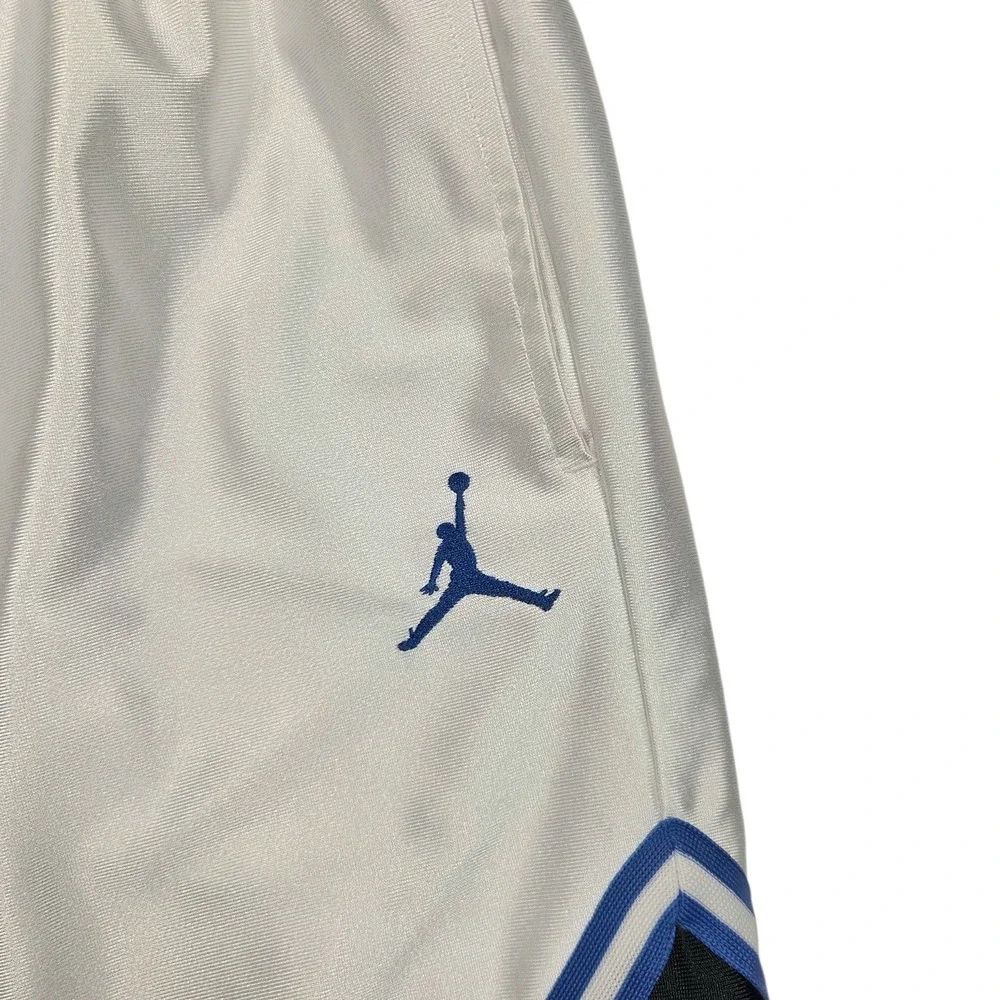Jordan Legacy Retro Basketball Shorts Mens L White Blue Star Shiny Satin